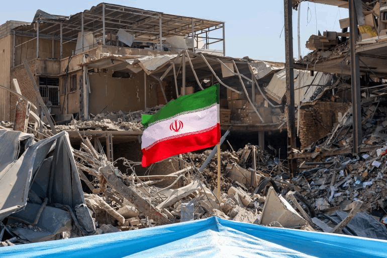 الحرب على إيران بين التصعيد والتأجيل... وحسابات واشنطن وتل أبيب