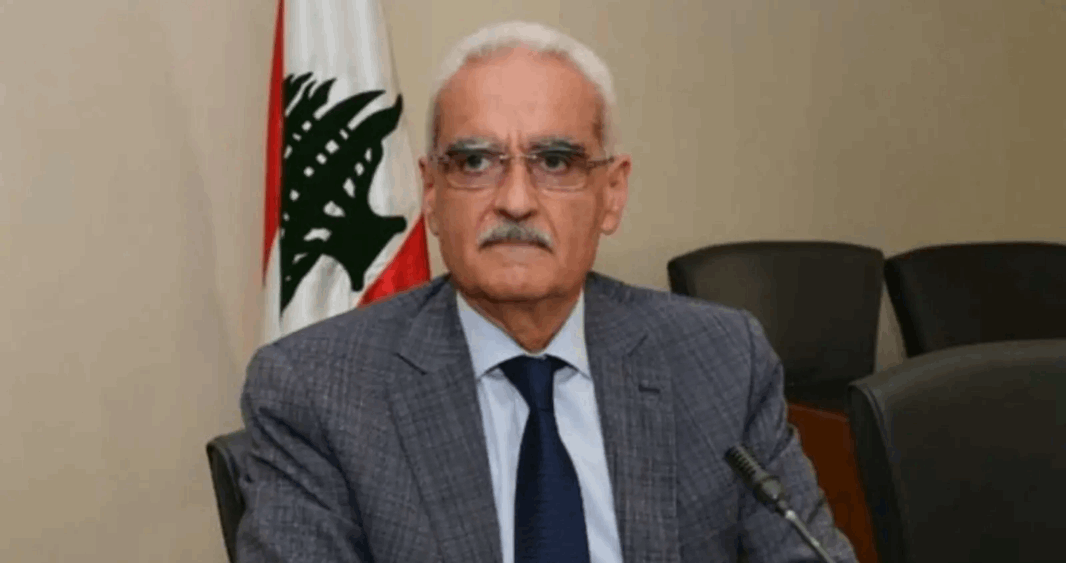 يزبك للحكومة: لتنفيذ قرار نزع سلاح حزب إيران