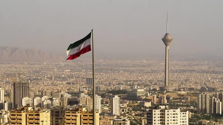 الوفد القطري يغادر طهران.. ماذا طلبت واشنطن؟