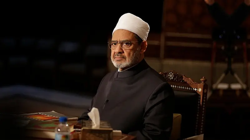 شيخ الازهر: الاعتداءات على مكة استفزاز لمشاعر ملياري مسلم