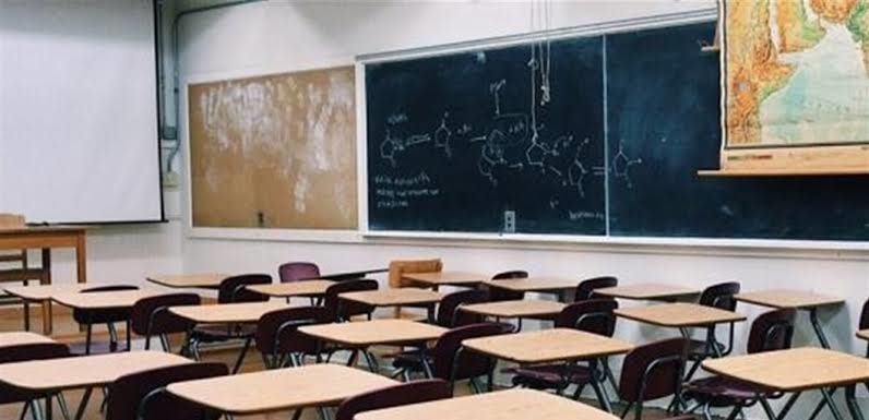 بعد إقصاء نحو 400 موجّه تربوي.. لجنة الأساتذة تتحرّك أمام اليونيسف