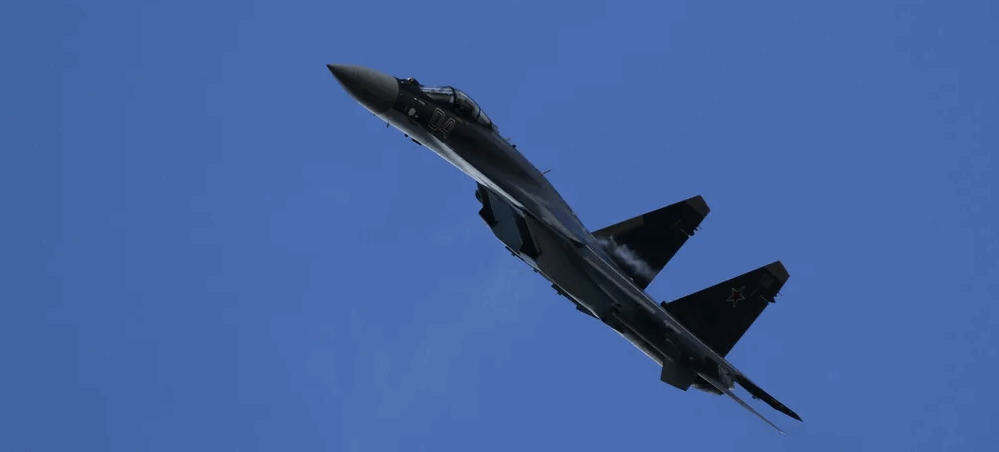من طراز سو-35.. دولة افريقية تتسلم 12 مقاتلة روسية 