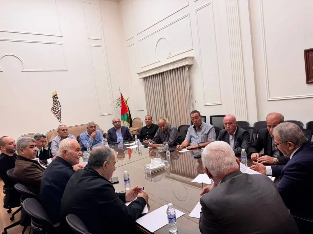 اجتماع فلسطيني في بيروت.. دعوة لتأمين تمويل مستدام لـالأونروا
