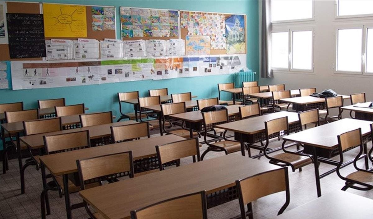 رغم نشره  في الجريدة الرسمية... أساتذة يشكون تعثر قرار بدل النقل