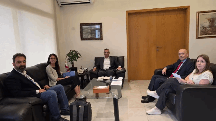 هاني بحث تطوير الإنتاج الزراعي وحماية الغابات والتحضير لمعرض Agri-Lebanon