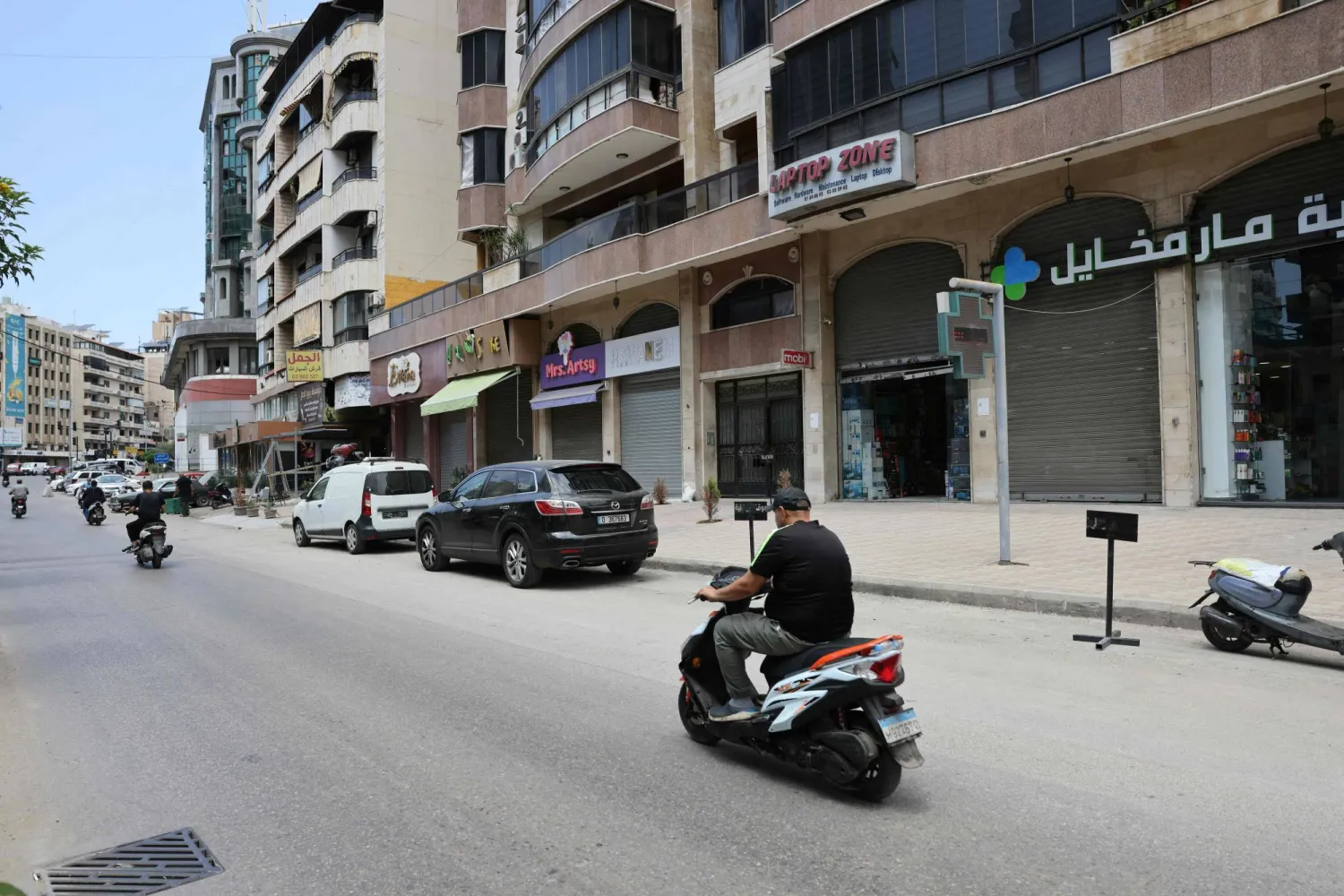 حركة إقفال محال تجارية… ماذا يجري في الضاحية الجنوبية؟