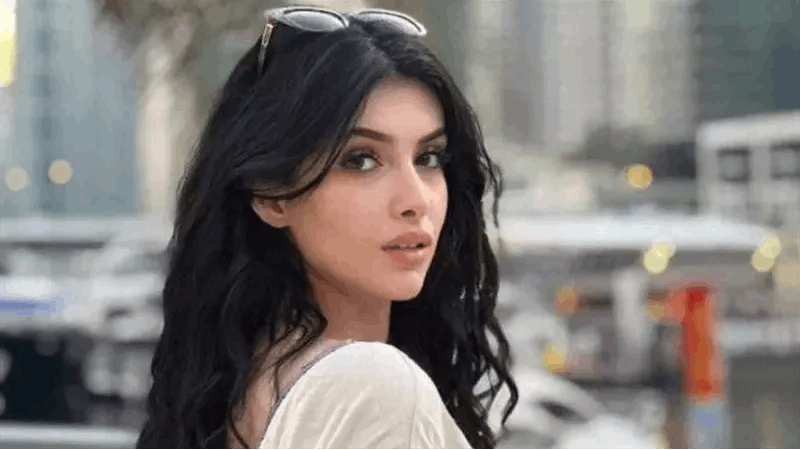 فنانة سورية تكشف: غادرت منزل أهلي في الـ19 من أجل التمثيل وسامحت والدي