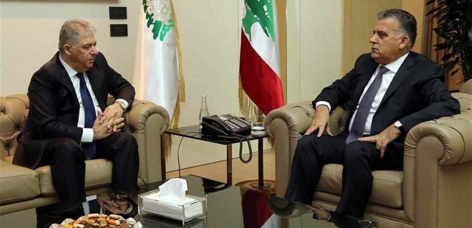 ابراهيم ناقش أوضاع المخيمات مع السفير الفلسطيني