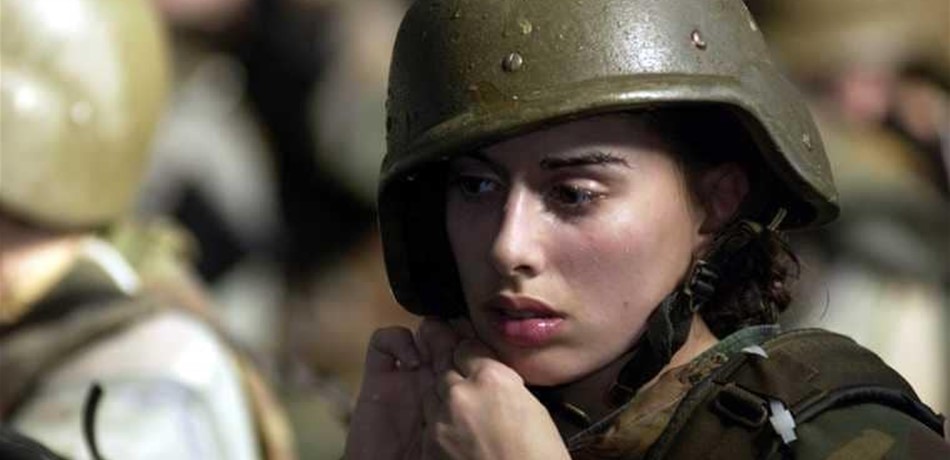 فضائح جنسيّة تهزّ الجيش الأميركي.. وصور نساء عاريات!
