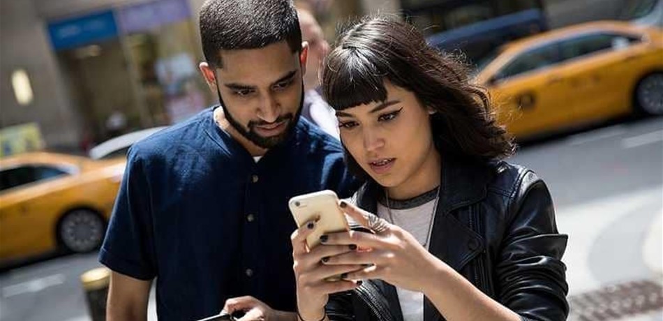لعشاق "السوشيل ميديا".. احذروا حيل هذه المواقع<br/>