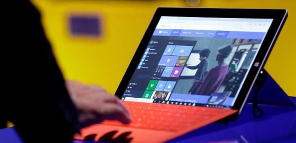غوغل تستفز مايكروسوفت مجددا.. وبنفس الطريقة<br/>