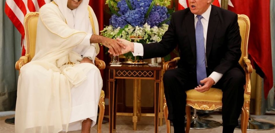 ترامب يدعو أمير قطر لزيارة واشنطن.. هل تحل الأزمة الخليجية قريباً؟ <br/>