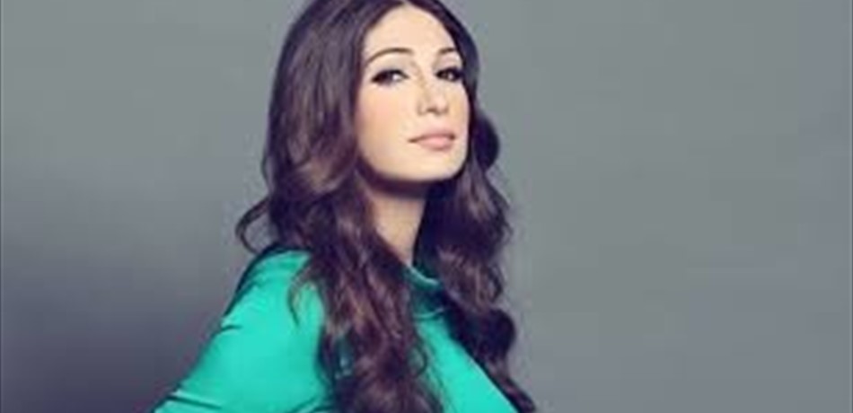 ديما صادق تعلّق على قضية عيتاني وتطالب سياسيًا بالإستقالة.. ومن هي "النينو"؟