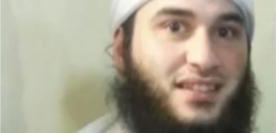 بعد 4 سنوات على اختفائه.. مخابرات الجيش تتسلم الداعشي "ابو أسيد"<br/>