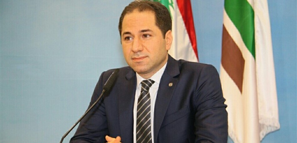 سامي الجميل: لبنان على حافة الافلاس