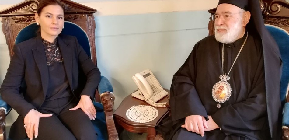 ستريدا جعجع عزّت المطران عوده: خسرت والدتي وأعرف معنى ذلك