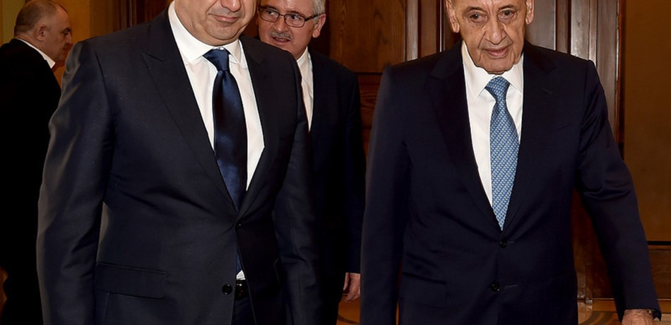 بري عرض ورئيس وزراء ارمينيا العلاقات الثنائية<br/>