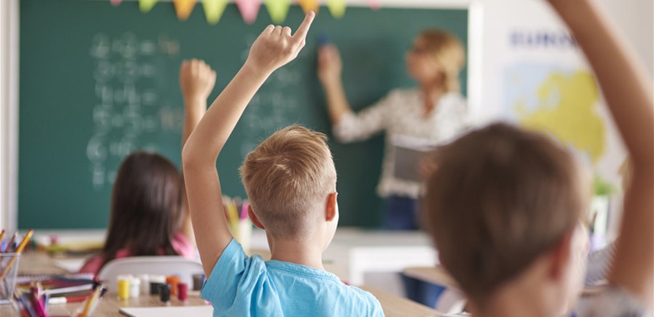 مفاجأة المدارس.. هل يتمّ تعطيل العام الدراسي؟