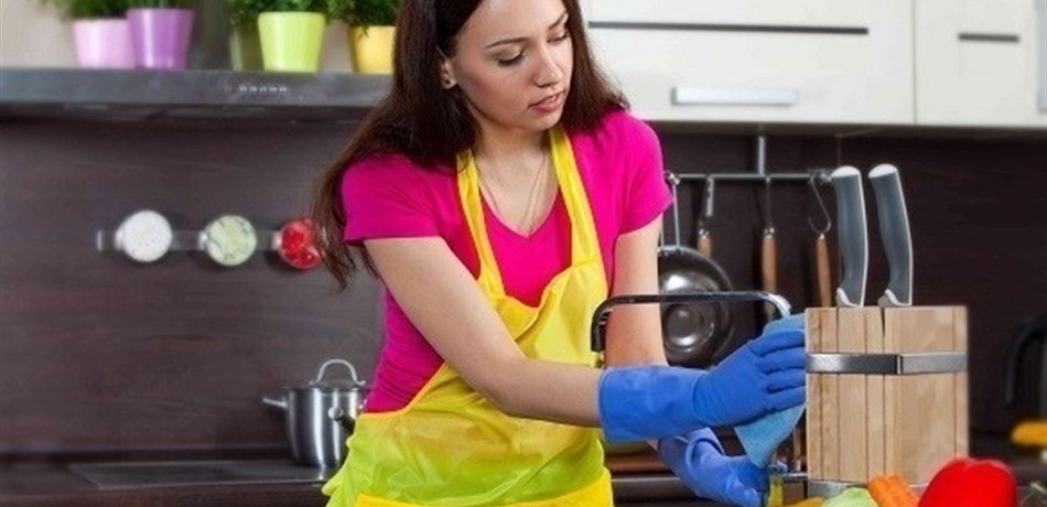 "شغل البيت".. سلاحك لحرق السعرات الحرارية<br/>