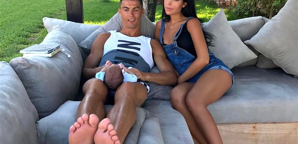 جورجينا ترفض "حلم" رونالدو وتكشف كواليس حياتهما!