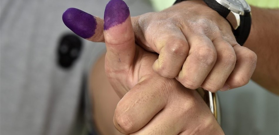 تقاطع بين "القوات" و"حزب الله".. من المتضرر؟ <br/>