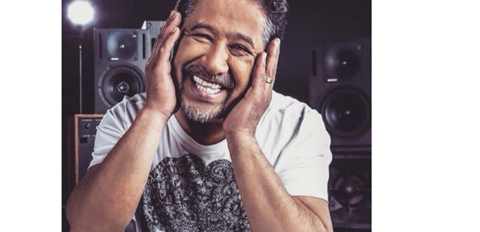 بالصور.. الشاب خالد بـ"لوك جديد"!