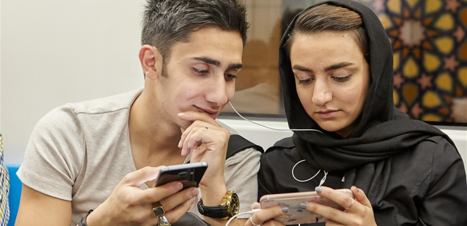 الحوت الأزرق أمرها بالإنتحار ففعلت.. ماذا عن صديقتها "زينب"؟