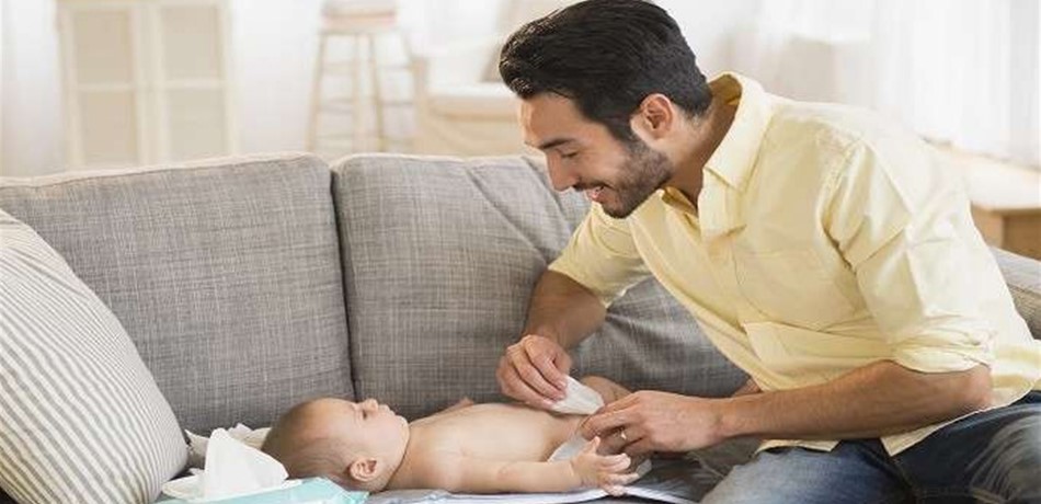 لا تستخدموا مناديل الأطفال المبللة.. فما تفعله خطير!