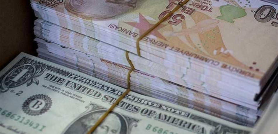 الليرة تهبط لمستوى قياسي.. وتصريحات أردوغان تزيد المخاوف