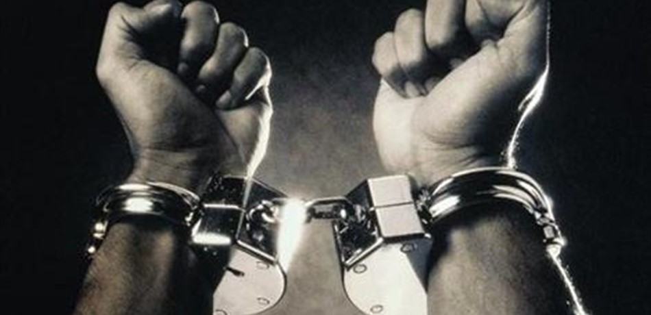 جريمة مروّعة: مراهق خنق طفلاً ورمى جثتّه.. فأوقف بعد 12 ساعة 