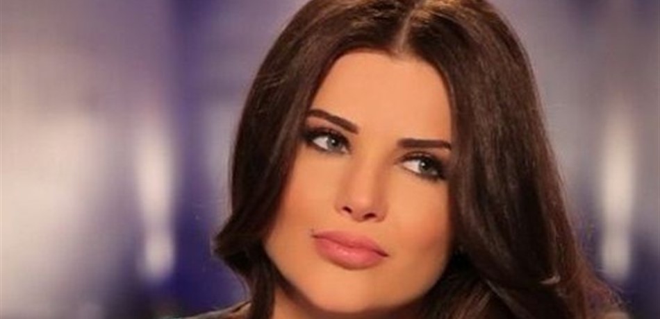 بالأرقام.. إعلان منى أبو حمزة نيّتها انتخاب وئام وهَاب!
