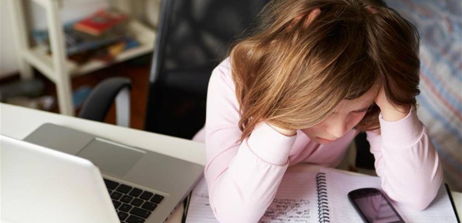 العنفُ الرقمي... ظاهرةٌ غريبة تنتشر في مجتمعنا