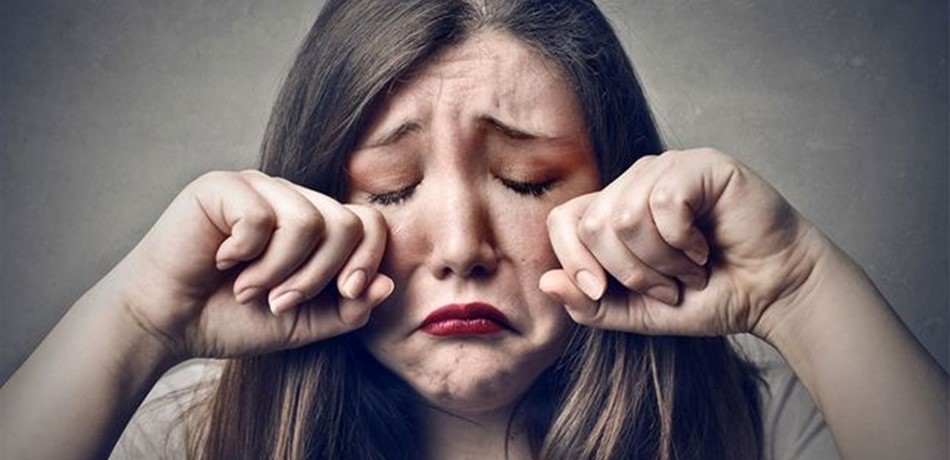 مرهفة الإحساس وسريعة جدًا في البكاء.. من هي مولودة هذا البرج؟