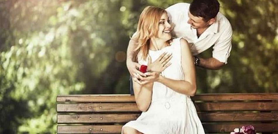 3 أبراج من السهل الوقوع في حبها.. فهل أنت من بينها؟