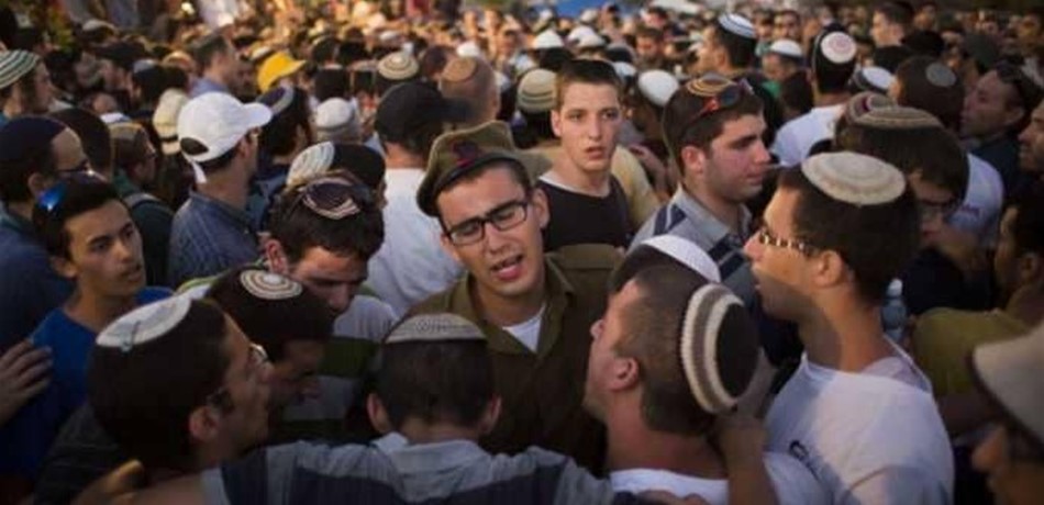 مستقبل إسرائيل "الديمغرافي" بأيدي طائفة الحريديم.. ماذا تعرفون عنها؟