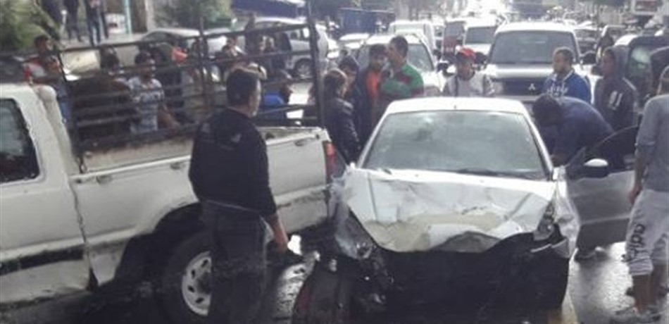 5 جرحى بحادث سير على طريق الضنية - طرابلس