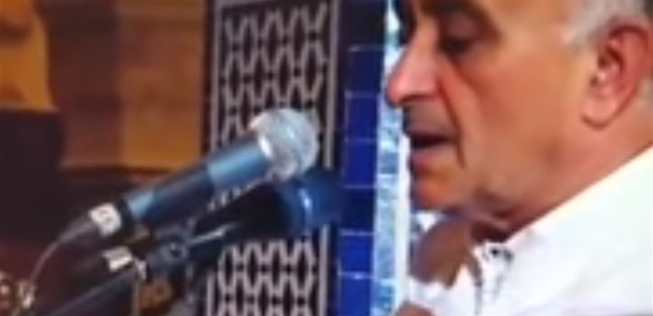 بالفيديو: الإعتداء على إمام مسجد.. بالسّيف!