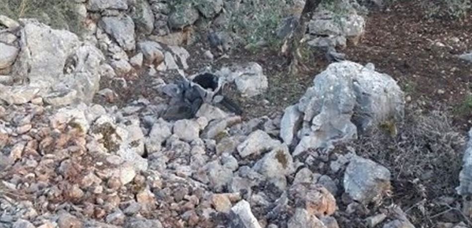 بالصور.. سقوط صاروخ في خراج الهبارية- حاصبيا ليلاً