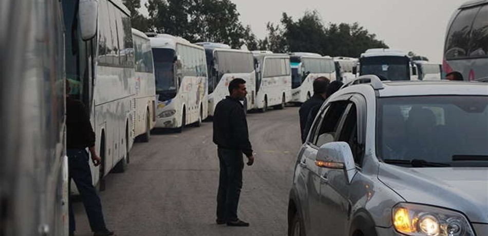 مغادرة 1500 من المسلحين وعائلاتهم ريفي حمص وحماة