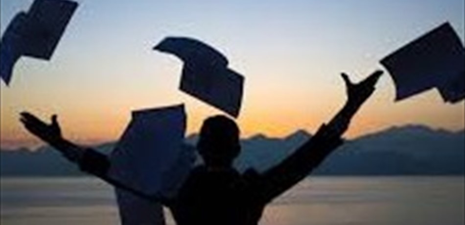 بعد موجة الاستقالات بتيار بارز.. حزب مسيحي "على الطريق"؟ 