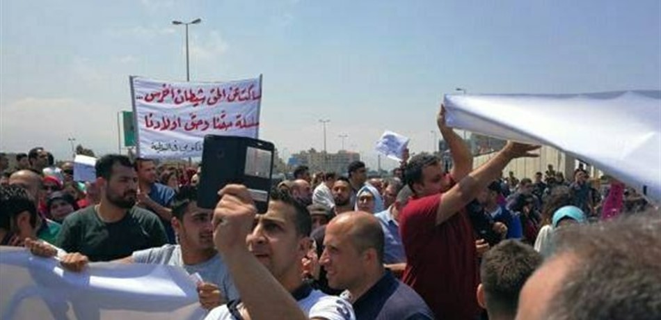 تلاسن وتدافع وحالة إغماء على طريق قصر بعبدا