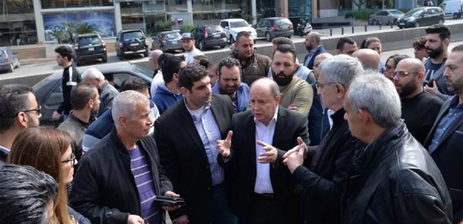 لجنة مصروفي "البلد" و "الوسيط": إدارة المجموعة مستمرة بتهربها من دفع المستحقات
