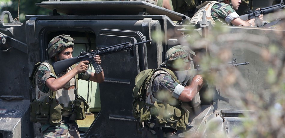 عملية دهم في حورتعلا.. إطلاق نار على الدورية وتوقيف مطلوبين