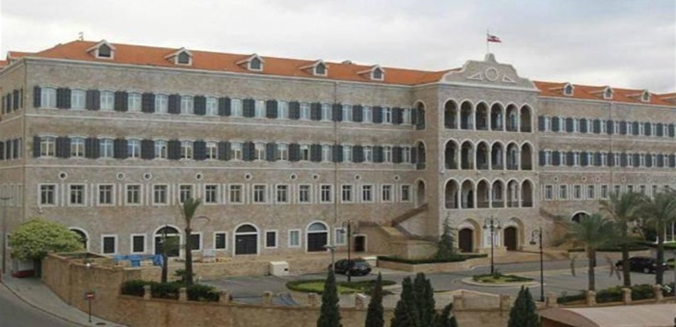 أكبر من تأليف حكومة وأبعد وأعقد..