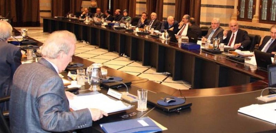 وزارة الدولة لشؤون مكافحة الفساد ستبقى في عهدة عون