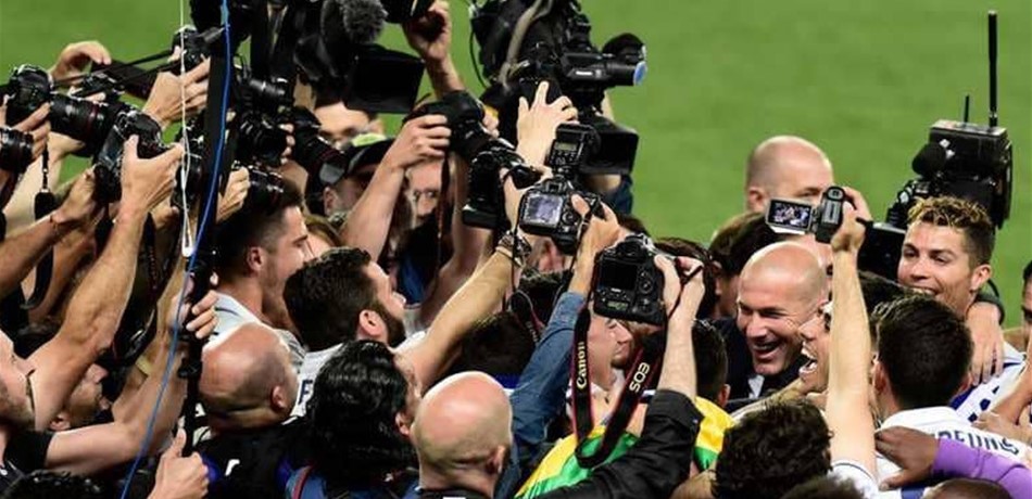 جميع لاعبي ريال مدريد ودعوا زيدان.. باستثناء واحد