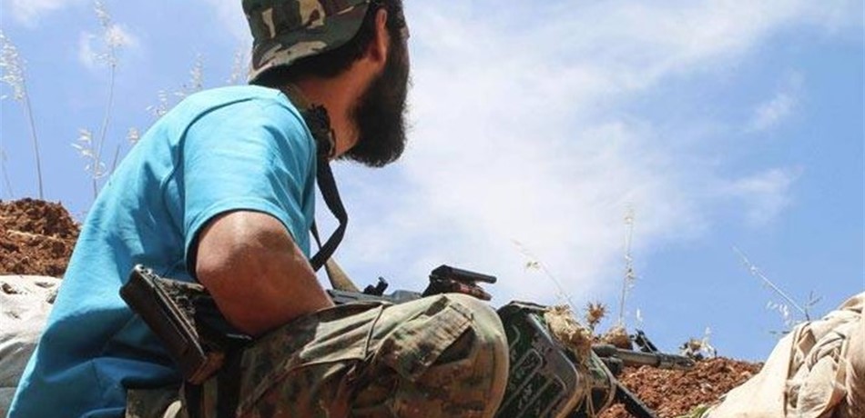 تسوية الجنوب السوري تفتح أبواب الجحيم.. "حزب الله" يتراجع و"قوات النمر" تتقدم! 