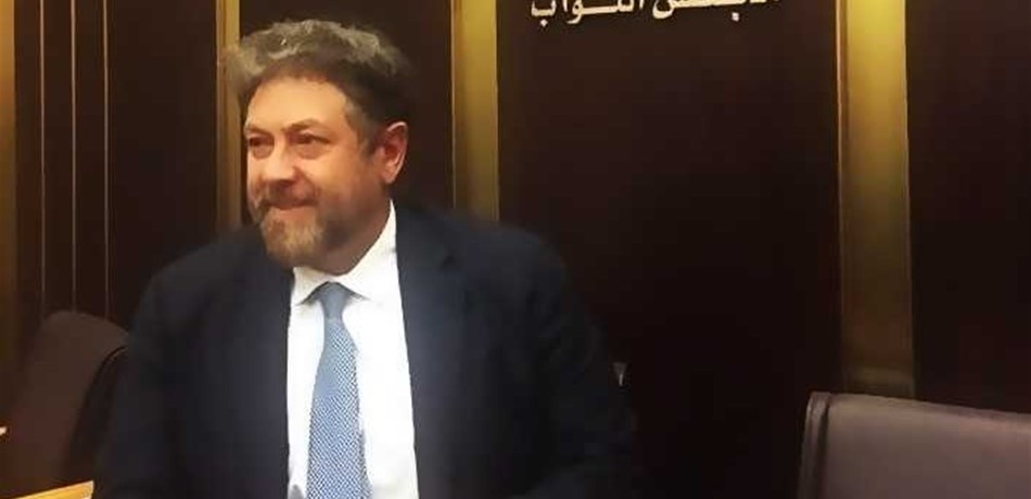 افرام يوجّه كتابين إلى "الماليّة" و"الخدمة المدنيّة".. وهذا ما طلبه 