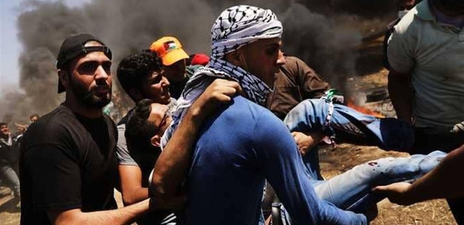 4 شهداء ومئات الجرحى الفلسطينيين في "مسيرات العودة"