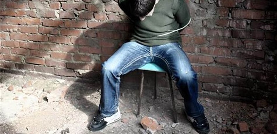بالصورة: جريمة مروّعة في البقاع.. عُثر عليه مذبوحًا ومكبّل اليدين والقدمين